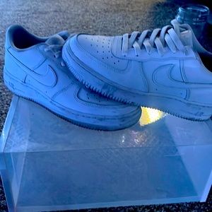 Air Force 1 low all white